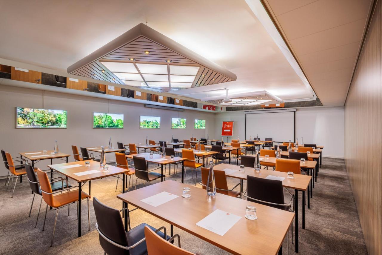 Ibis Lausanne Crissier Kültér fotó
